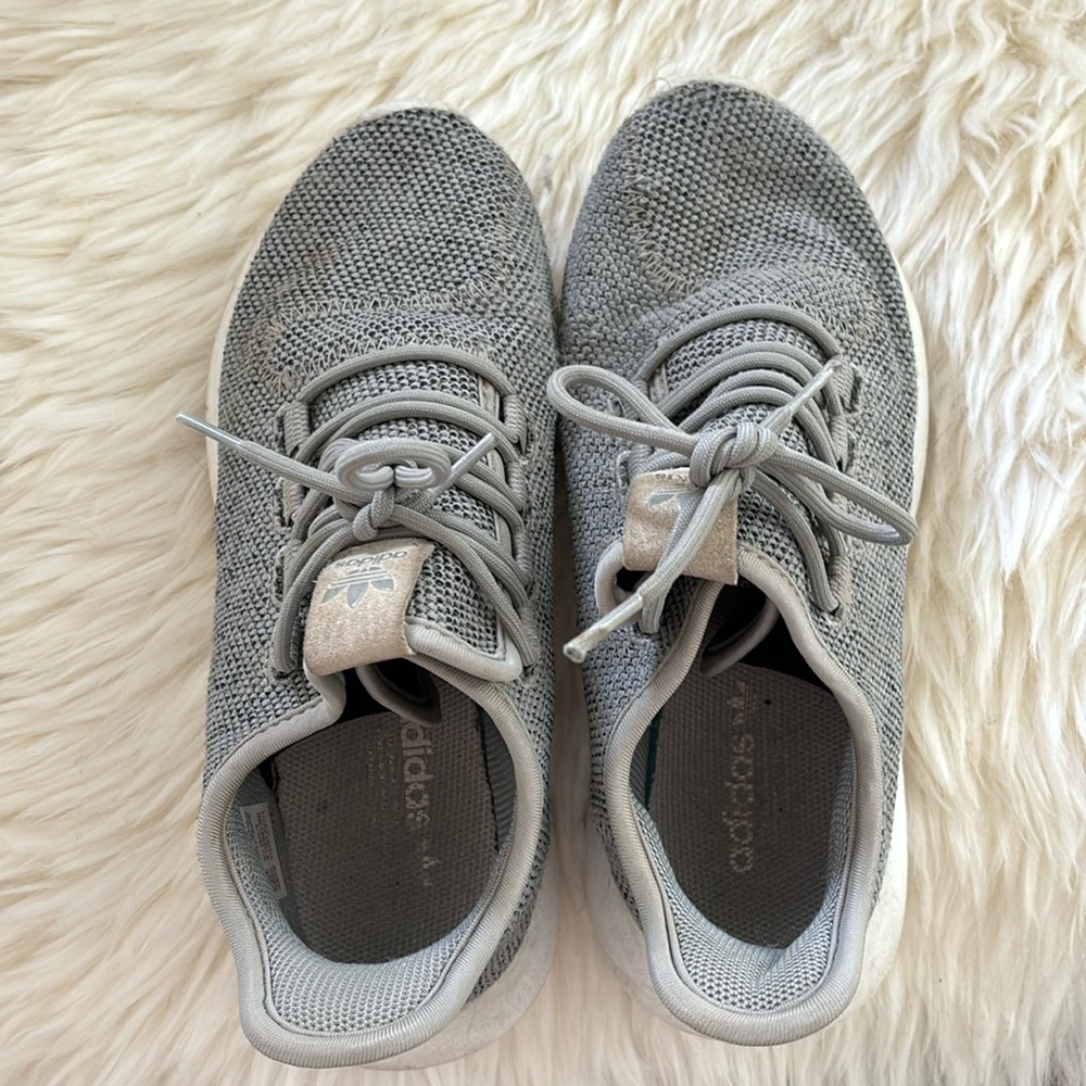 Adidas tennis shoe